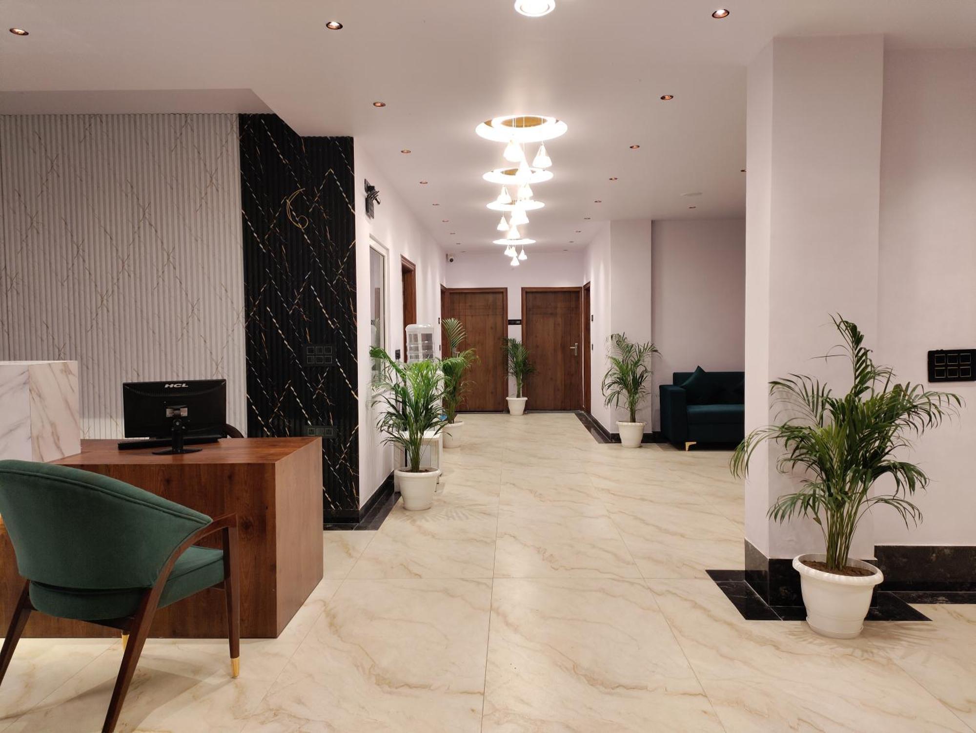 Emerald Suites Большая Нойда Экстерьер фото